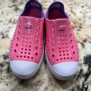Skechers Foamies Guzman Girl Pink and White Slip-On Sneakers waterproof shoes